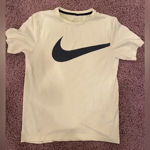 Nike Dri-Fit Short Sleeve Shirt